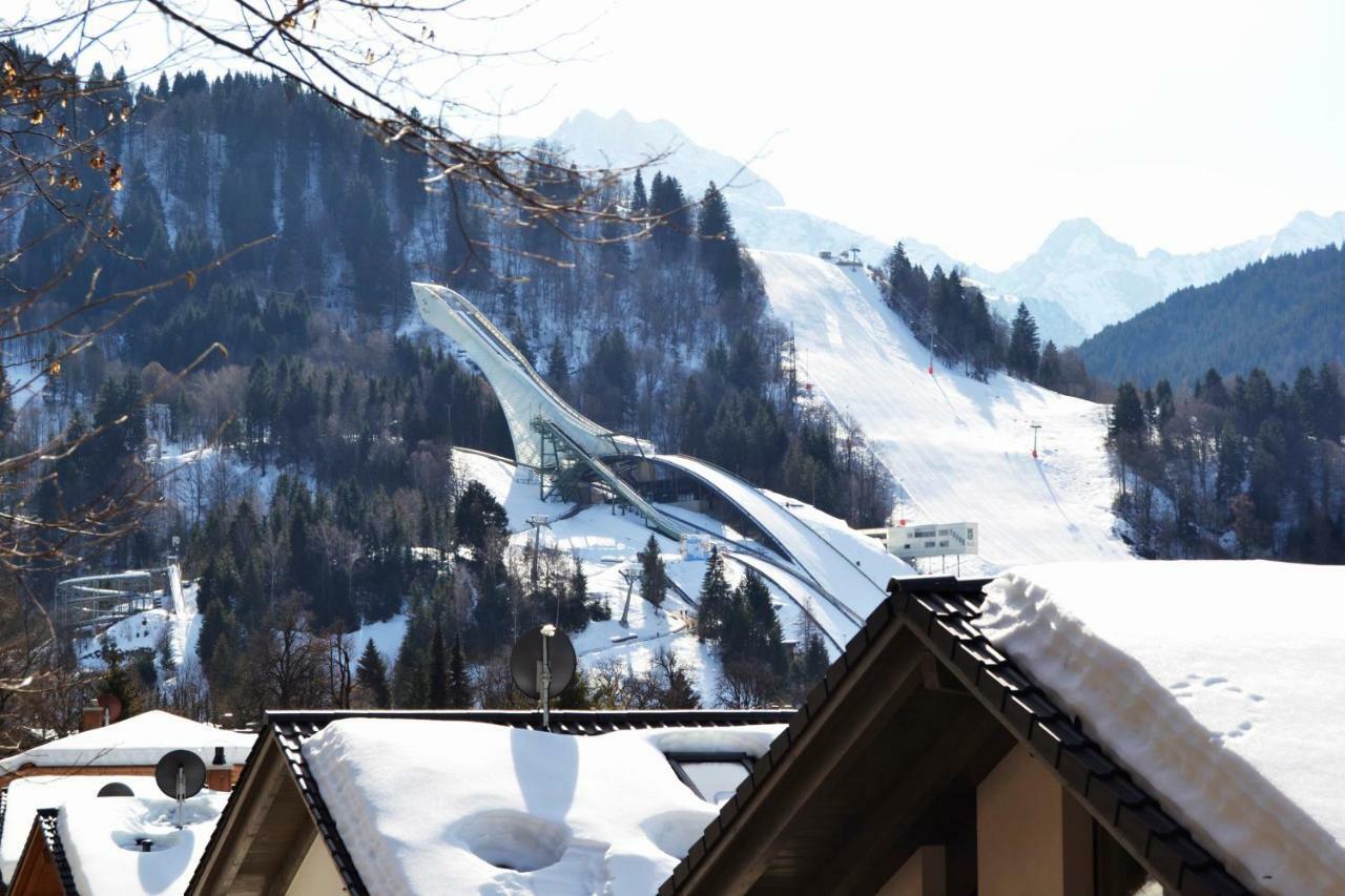 Gästehaus am Riedweg Garmisch-Partenkirchen Exterior foto